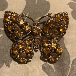 Butterfly 🦋 Pin